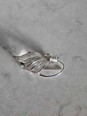 RARE AND VINTAGE FORSTNER STERLING SILVER 925 BEADED RIBBON BROOCH / PIN